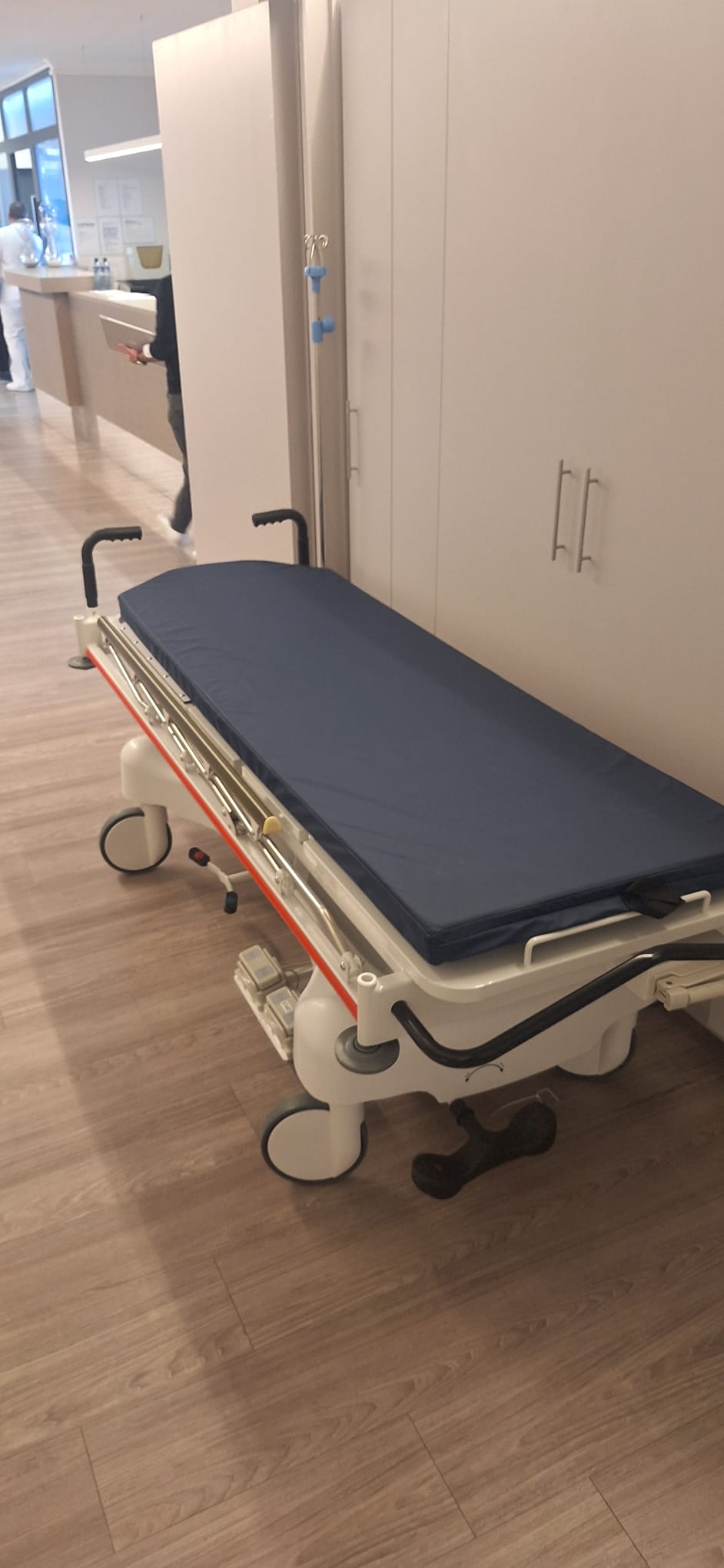 Clinique de Montchoisi — Brancards médicaux
