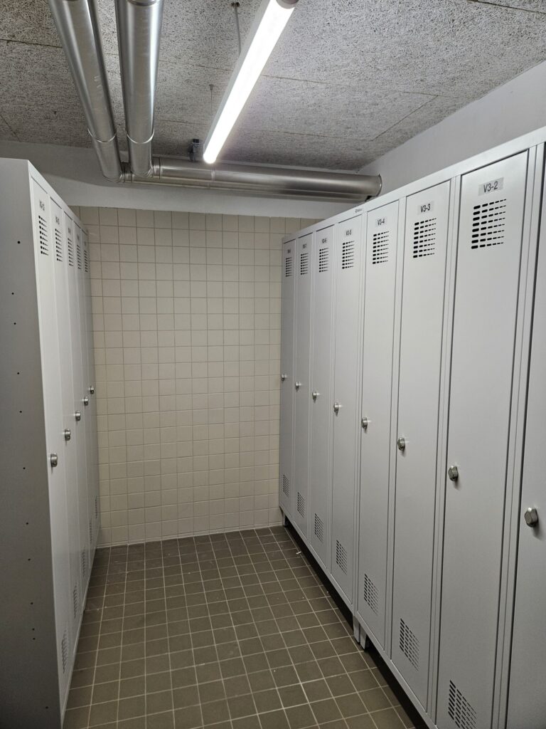 EMS Fribourg — Vestiaires professionnels