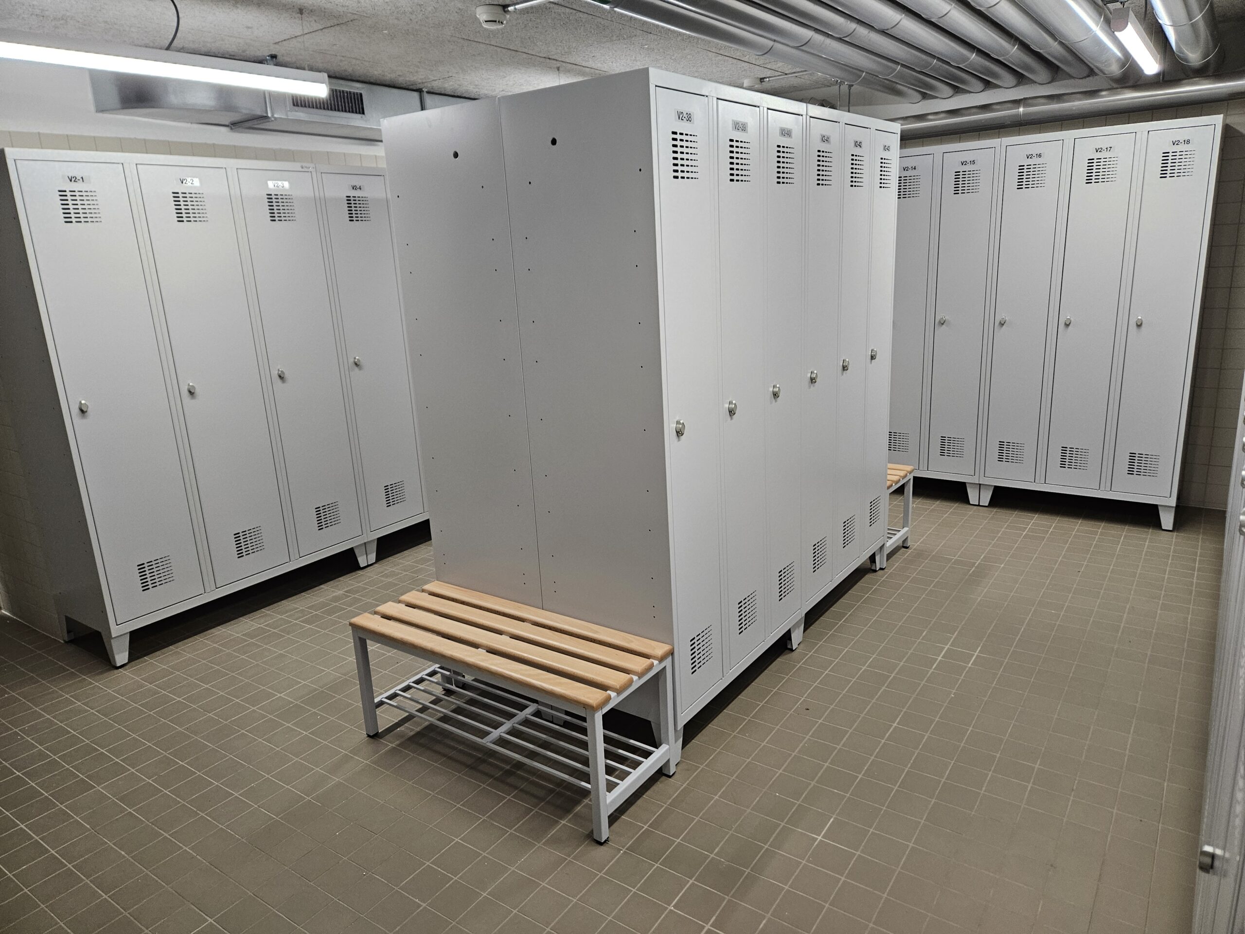 EMS Fribourg — Vestiaires professionnels
