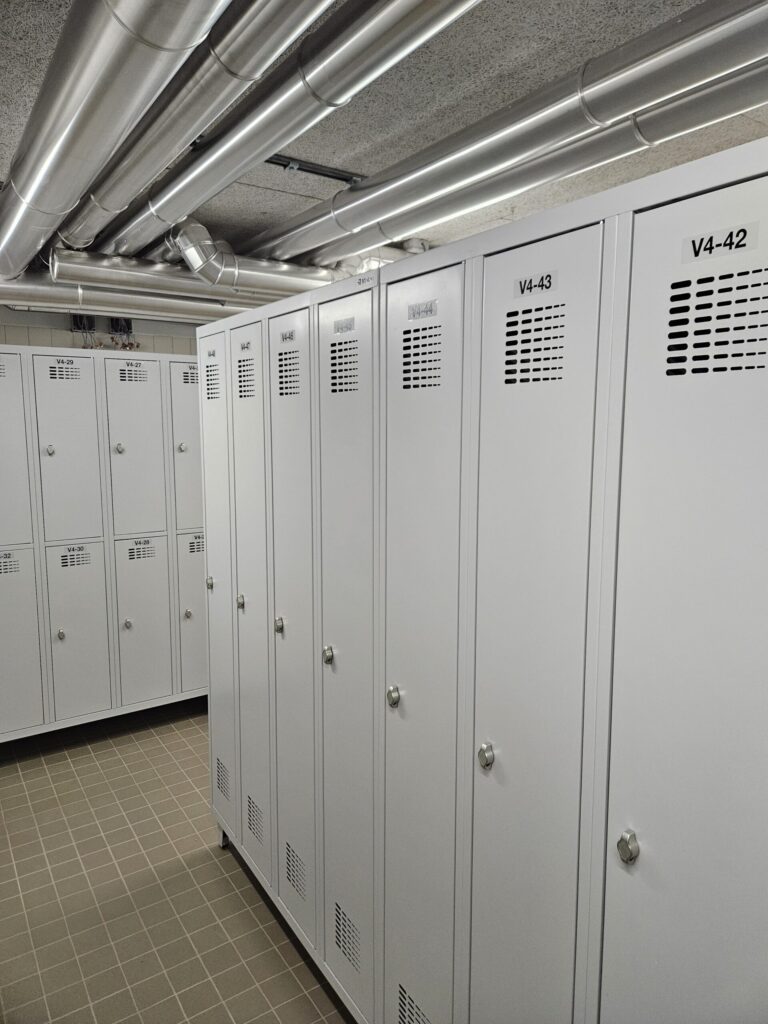 EMS Fribourg — Vestiaires professionnels